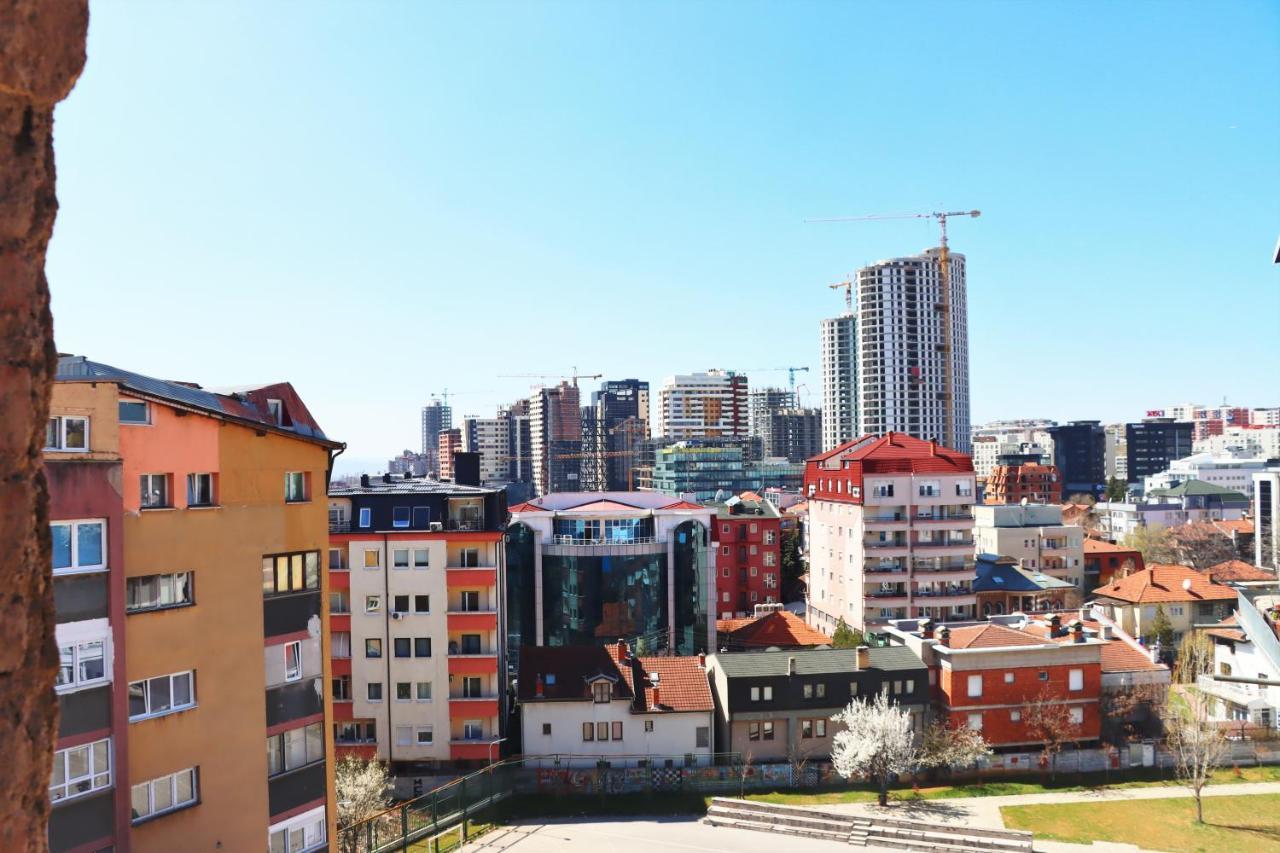 Central View Apartment Pristina Kültér fotó